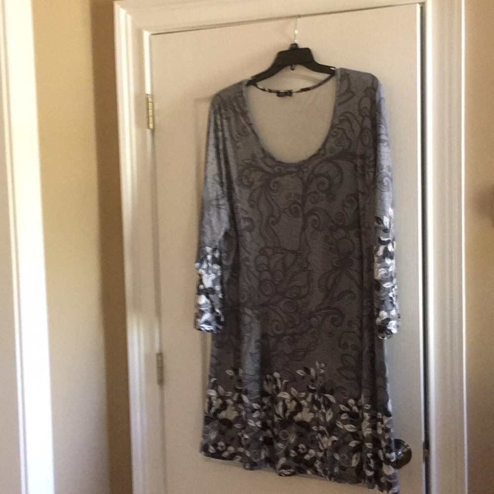 Women’s Dress